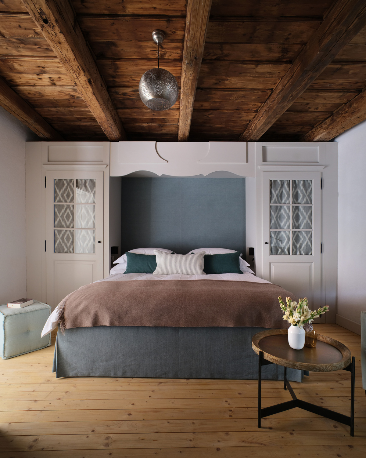 Guest room at Bethlen Estates in Transylvania