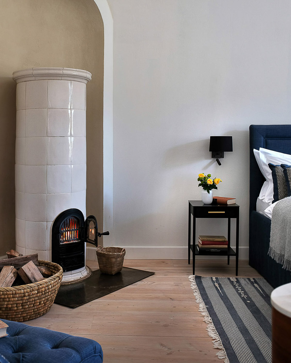 Guest room with ceramic stove at Bethlen Estates